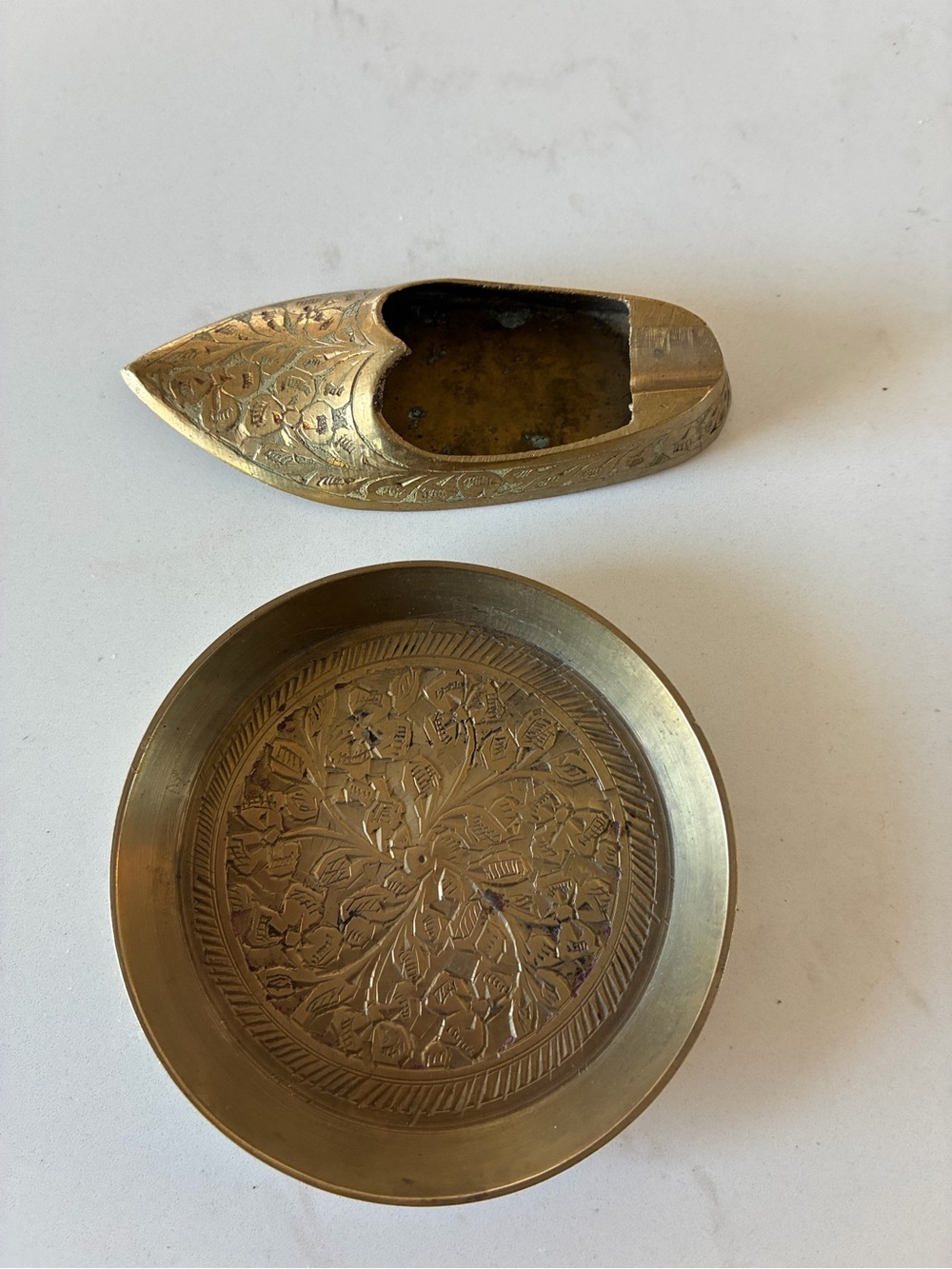 Brass Set 2 Decorative Shoe incense holder/ ashtray / Trinket dish